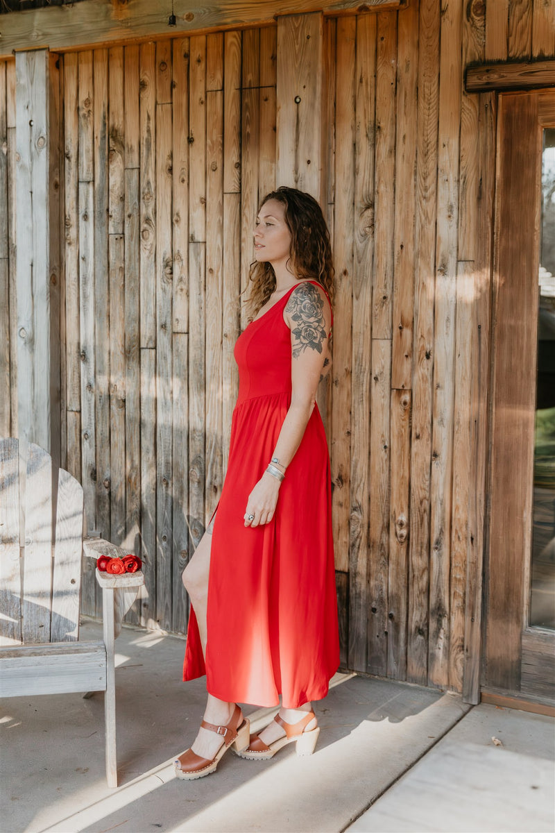 Long Agnes dress in Red Linen XL Long Agnes dress in Red Linen XL