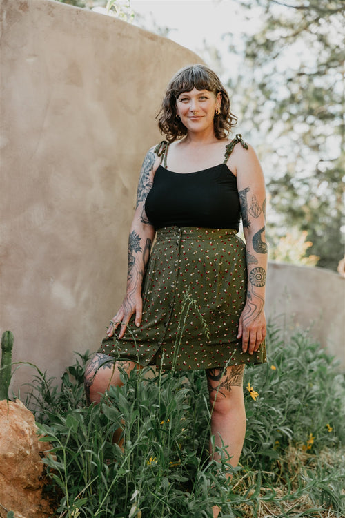 Rah Rah Skirt in Green Floral Calico Crepe