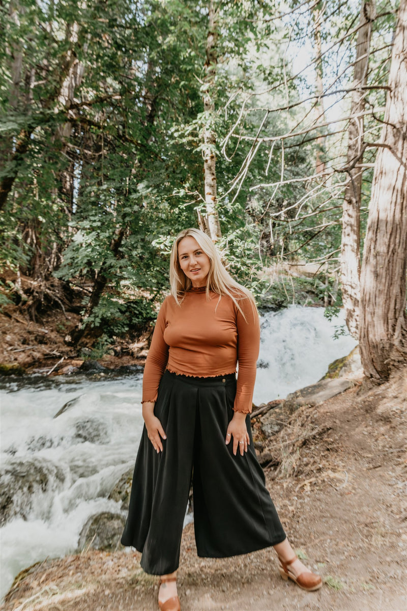 Rue Pants in Black Linen