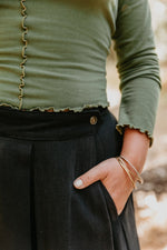 Wavy top in Olive Knit