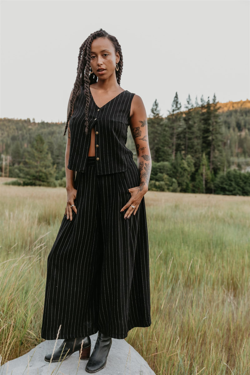 Rue Pants in Black Linen PinStripe 4XL Rue Pants in Black Linen PinStripe 4XL