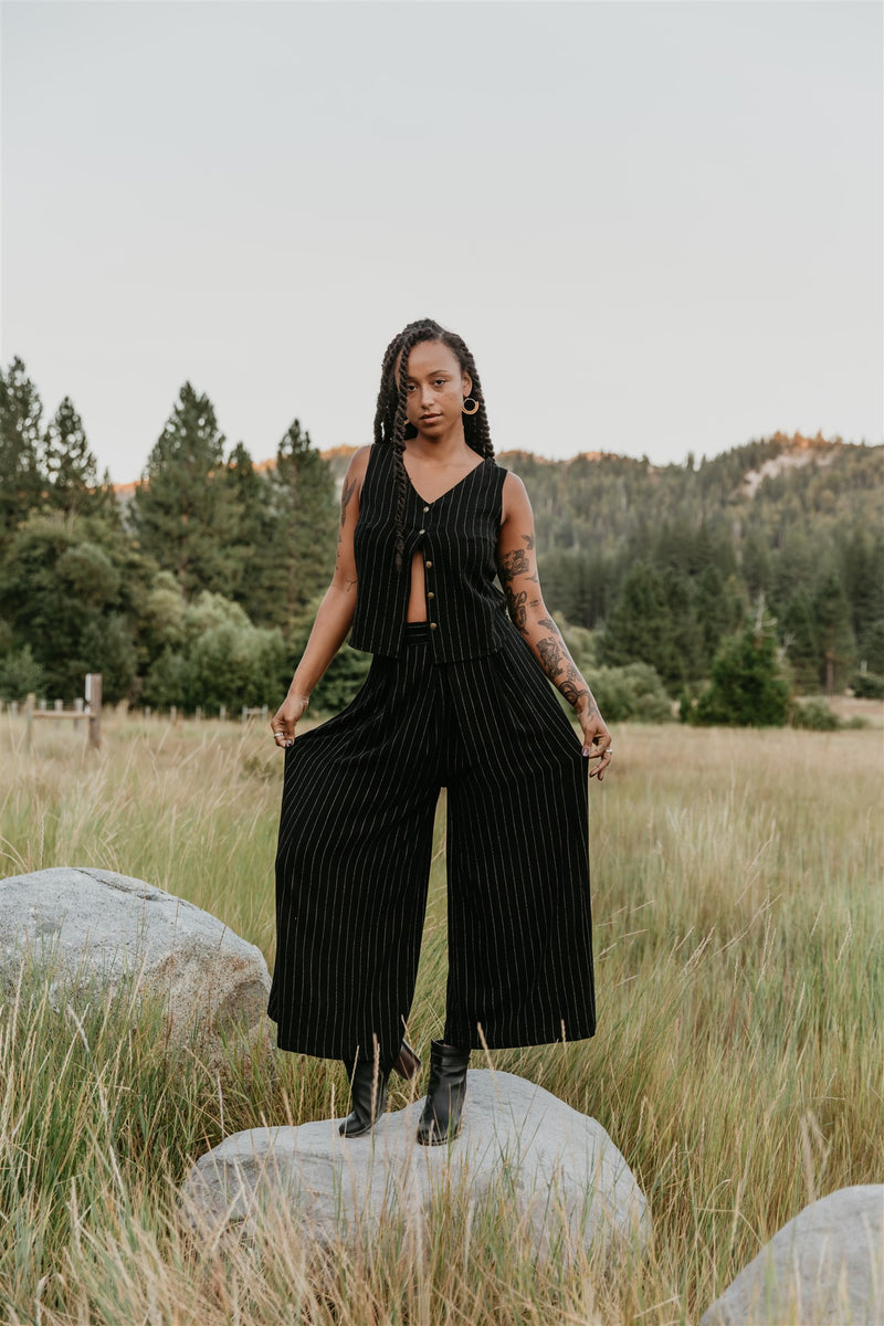 Rue Pants in Black Linen PinStripe