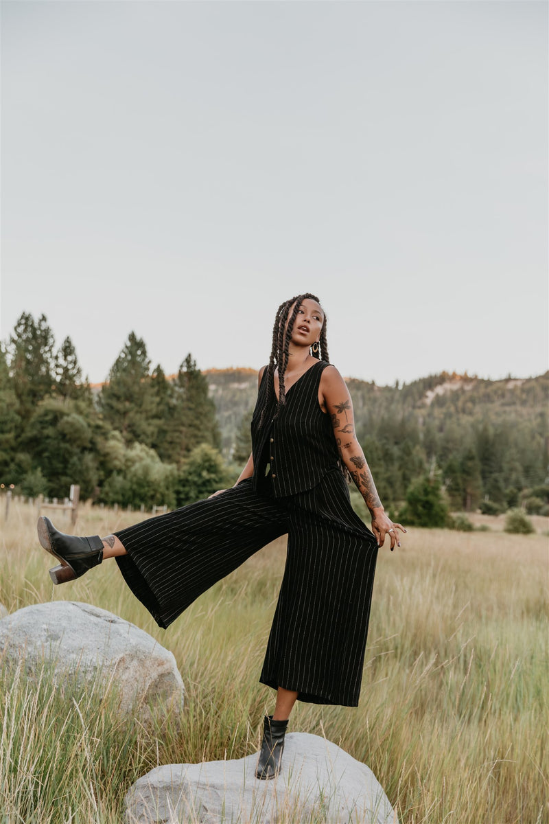 Rue Pants in Black Linen PinStripe