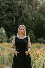 Elizabeth Top in Black on Tarot Cotton