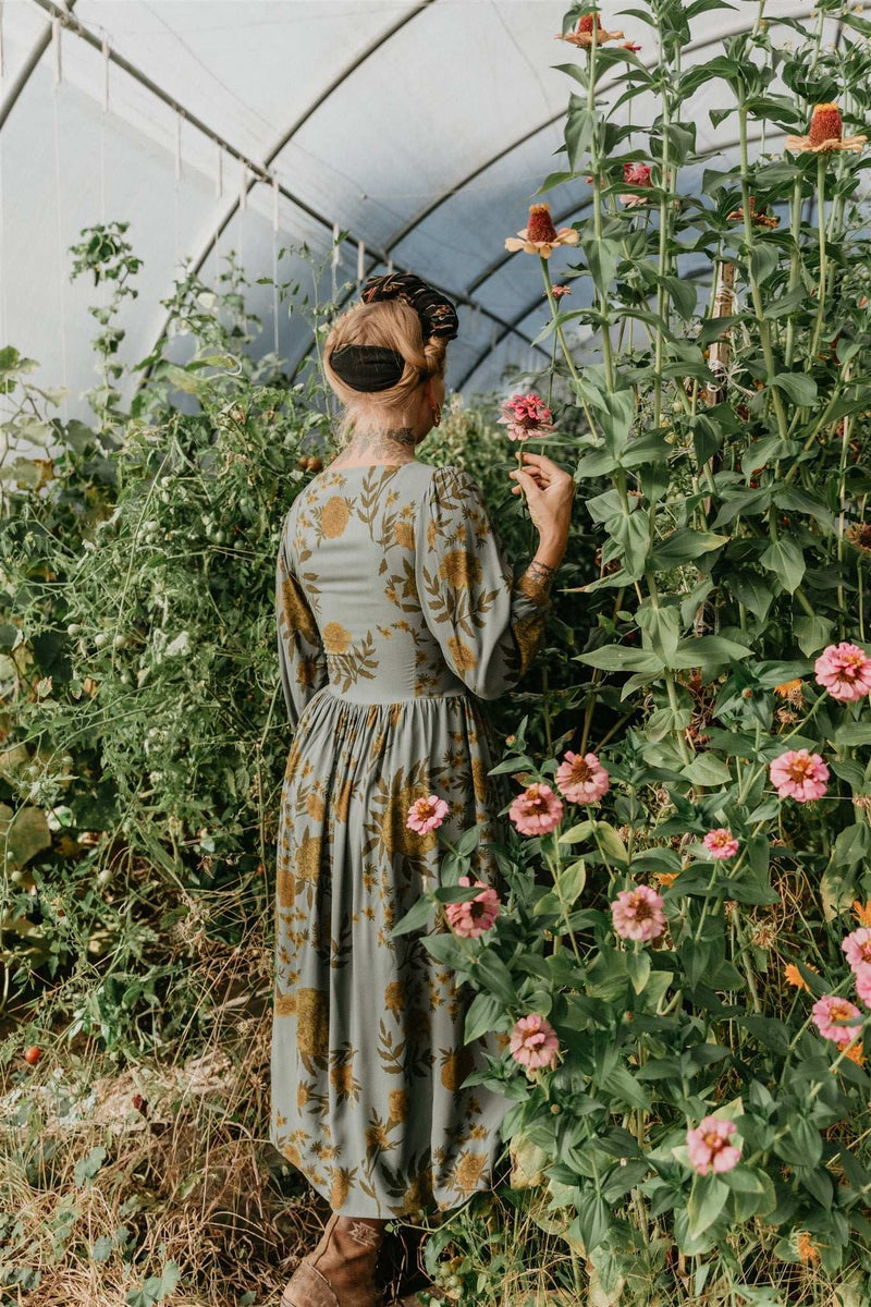 ladies prairie dress Why Little Women May Keep The Prairie Dress Trend Alive Into 2020