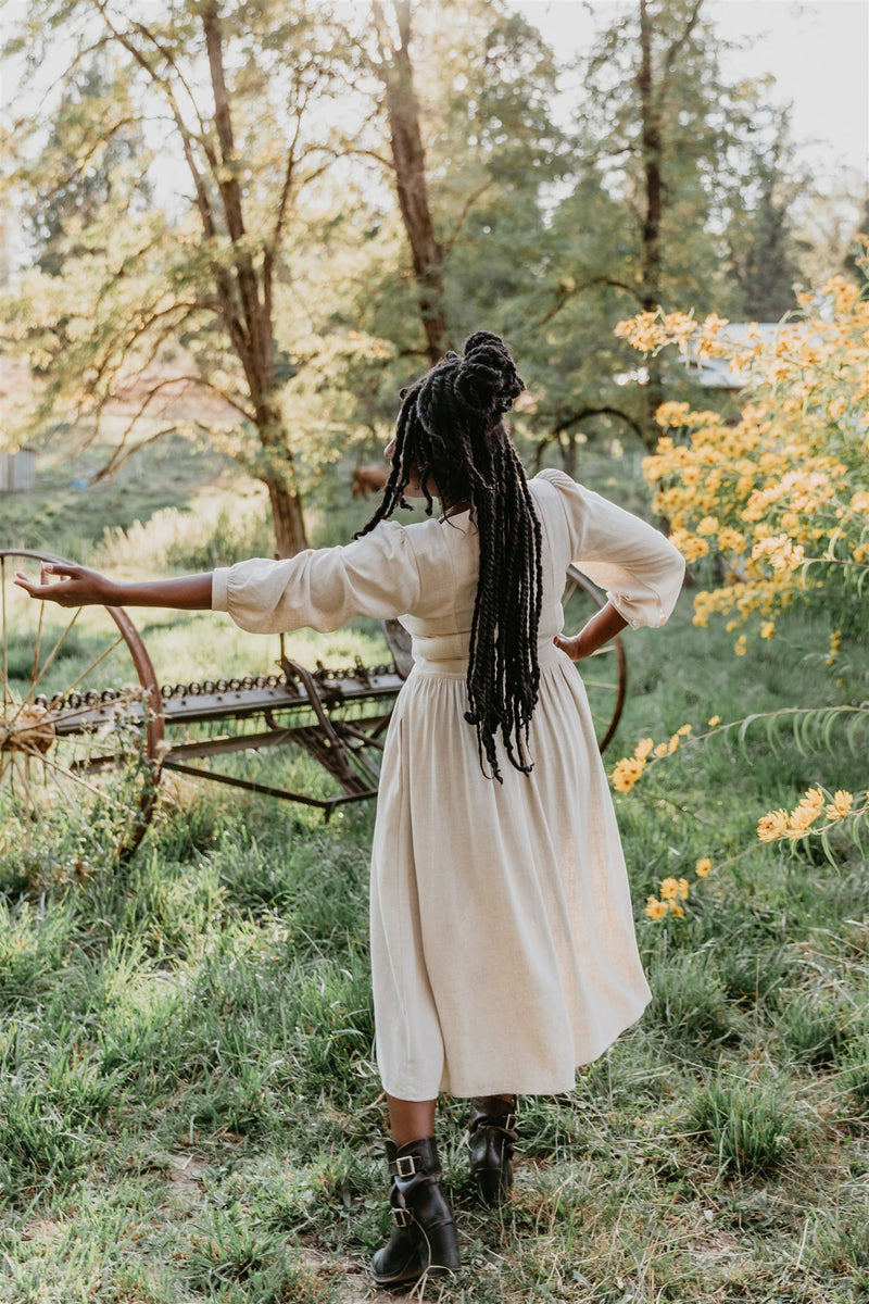 Prairie Dress in Oat Linen M Prairie Dress in Oat Linen M