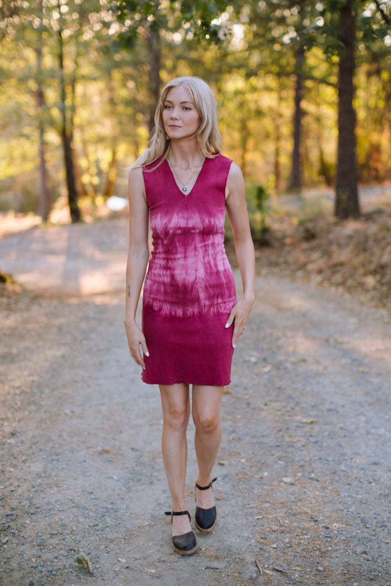 Slinky Dress in Dragon Fruit 1 (XS/S) Slinky Dress in Dragon Fruit 1 (XS/S)