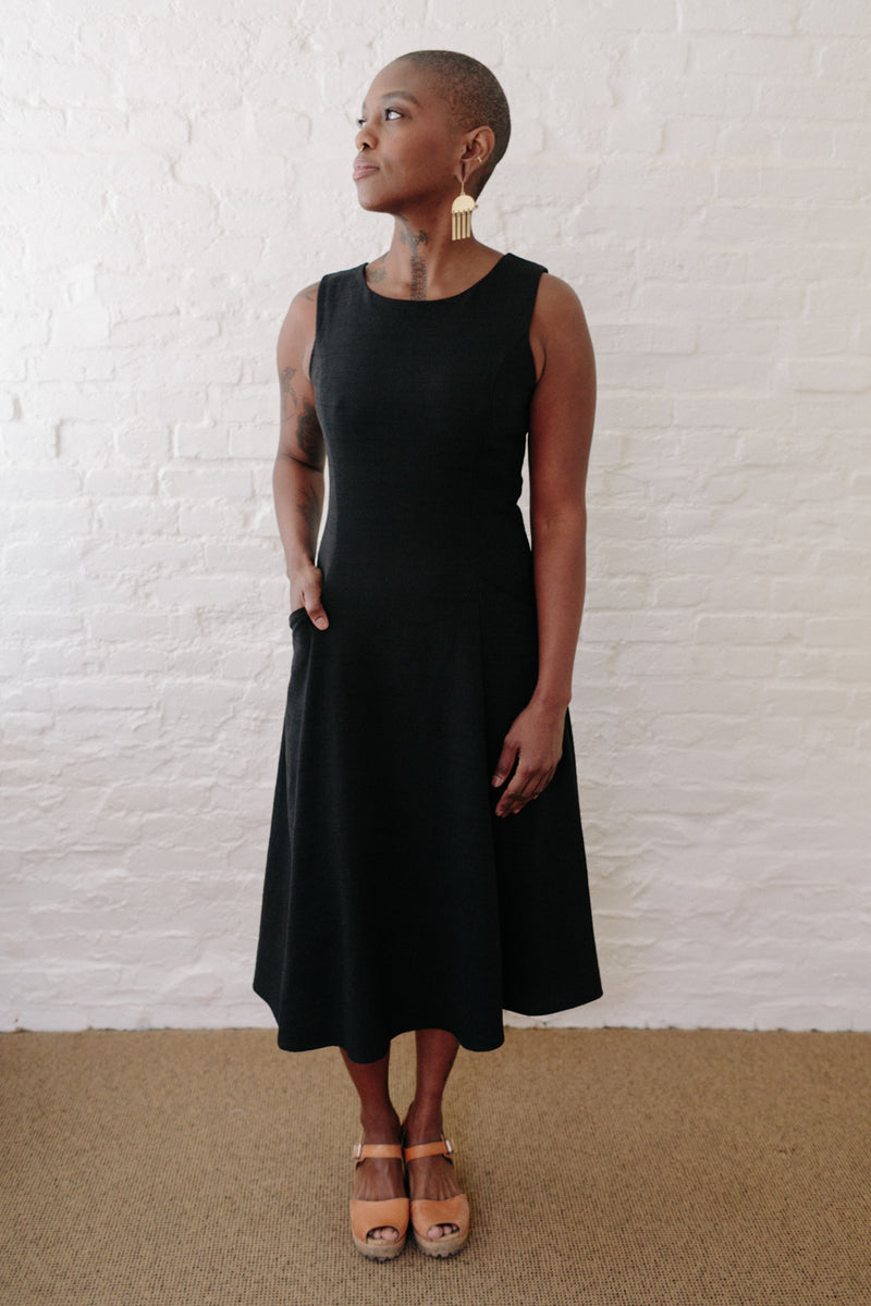 Lori Dress in Black Linen M Lori Dress in Black Linen M