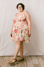 Delana Dress in Peach Floral