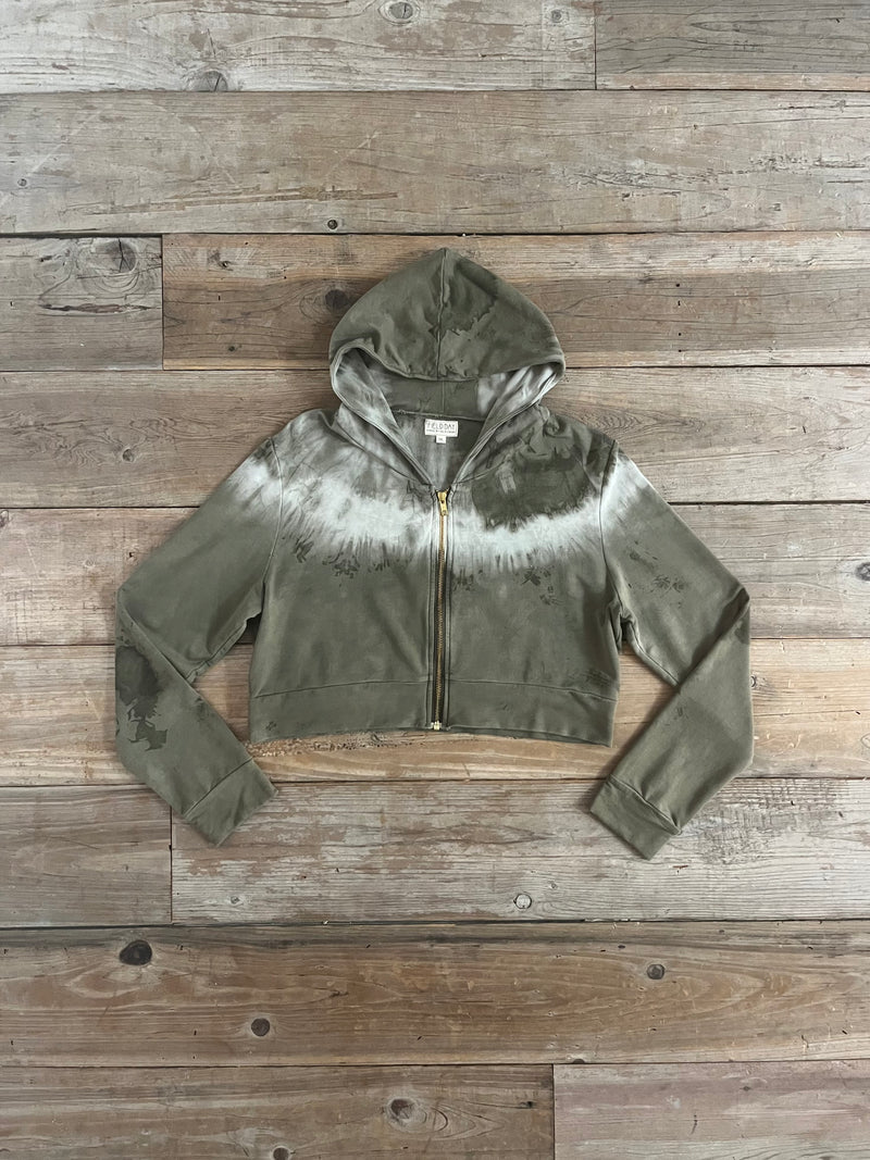 SIZE 2X Cropped Hoodie in Bamboo with Botanical Dyes