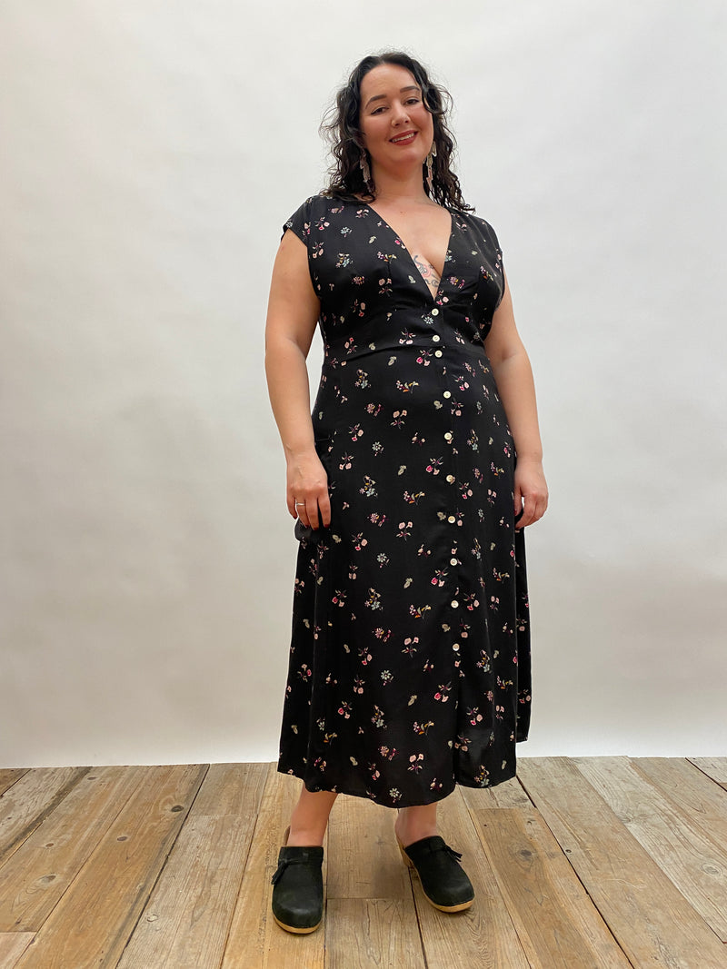 Penelope Dress in Dark Floral