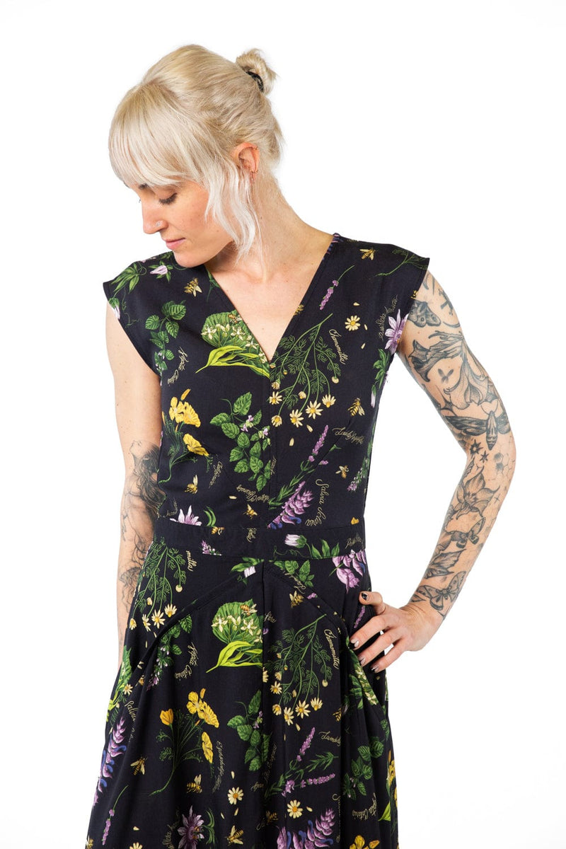 Field Day Dress Xena Dress in Ecovero Nervine