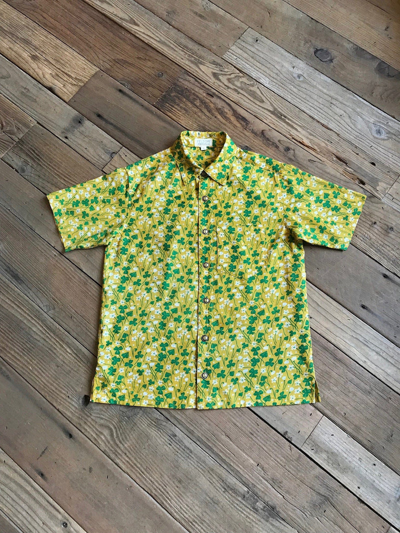 Field Day Top Unisex Button Up in Lemon Wood Sorrel