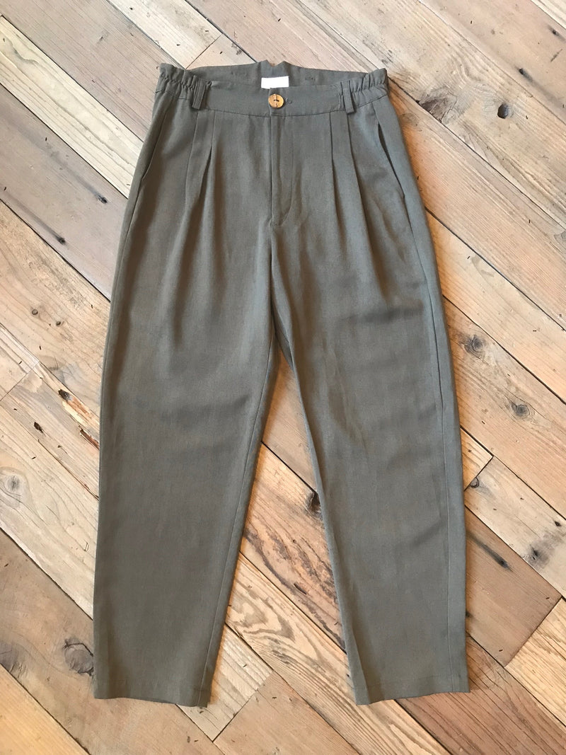 Perfect Pant 2.0 in Olive Tencel